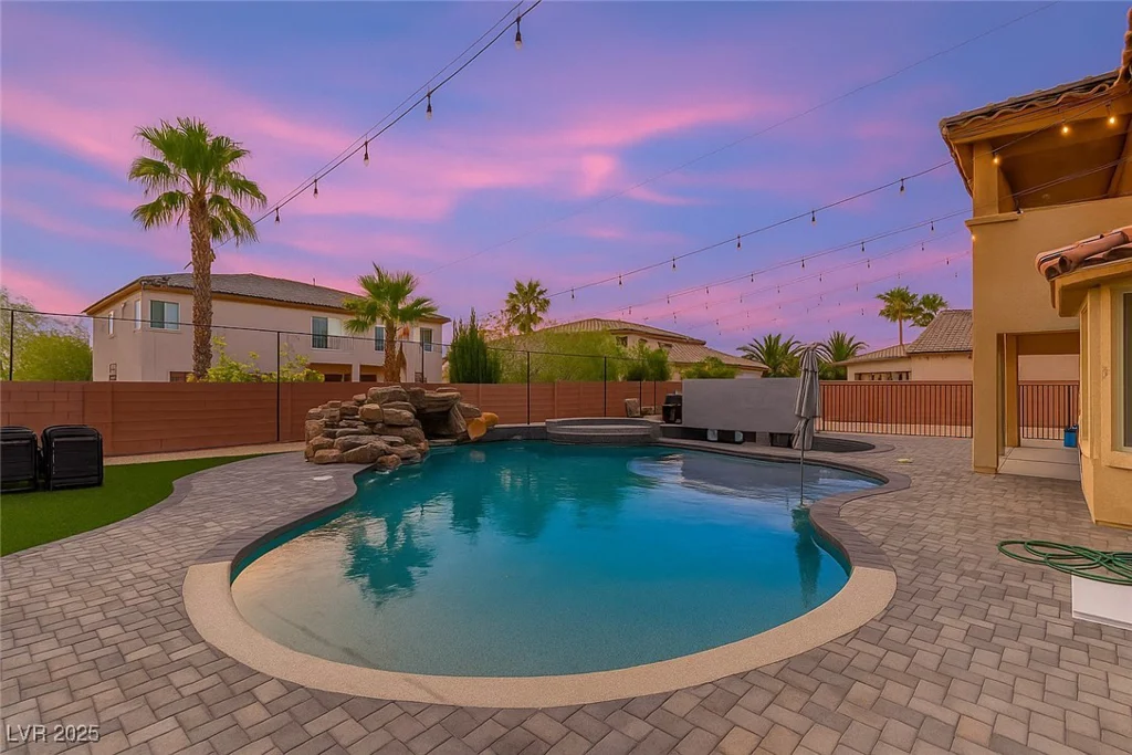 6351 Abacus Farms, Las Vegas, NV 89131