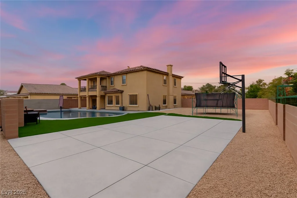 6351 Abacus Farms, Las Vegas, NV 89131