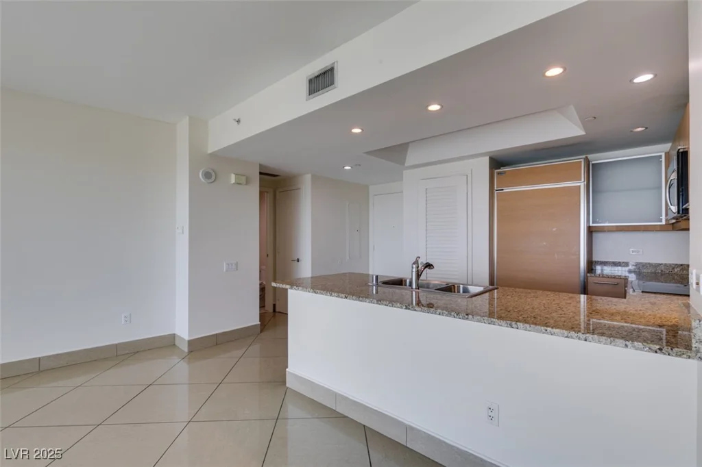 322 Karen, Las Vegas, NV 89109