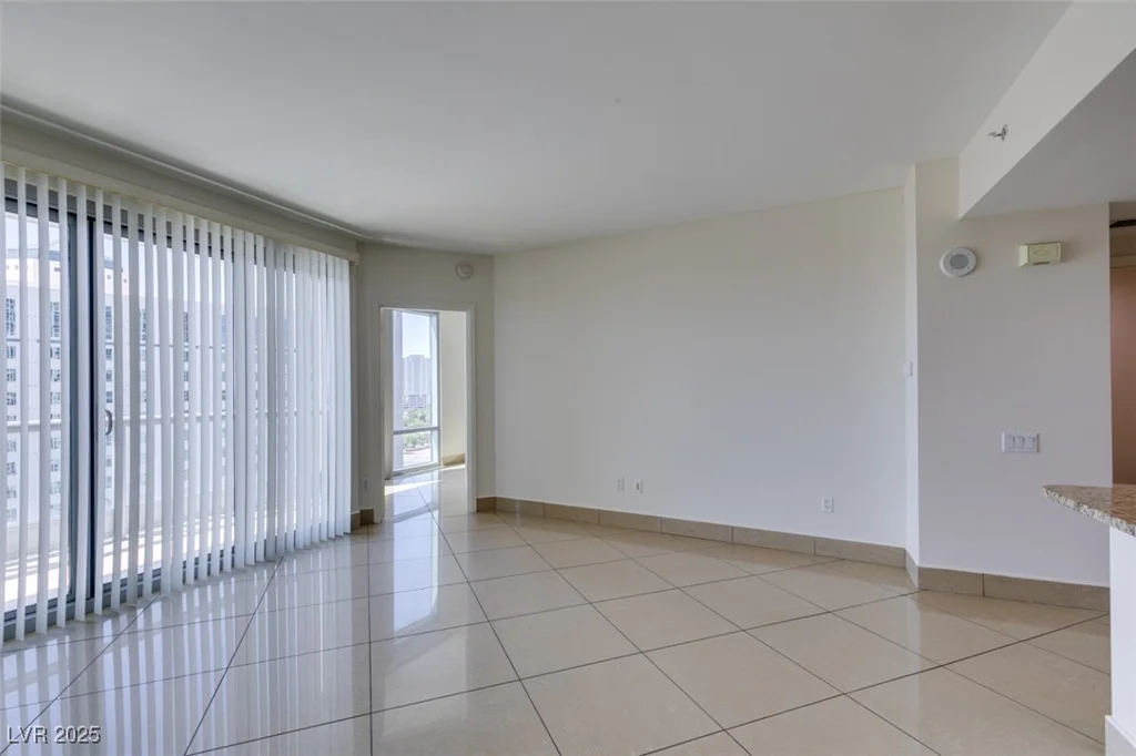 322 Karen, Las Vegas, NV 89109