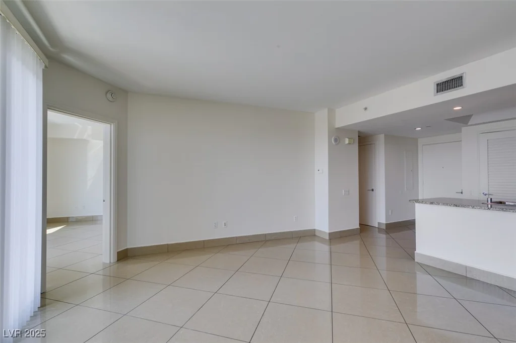322 Karen, Las Vegas, NV 89109