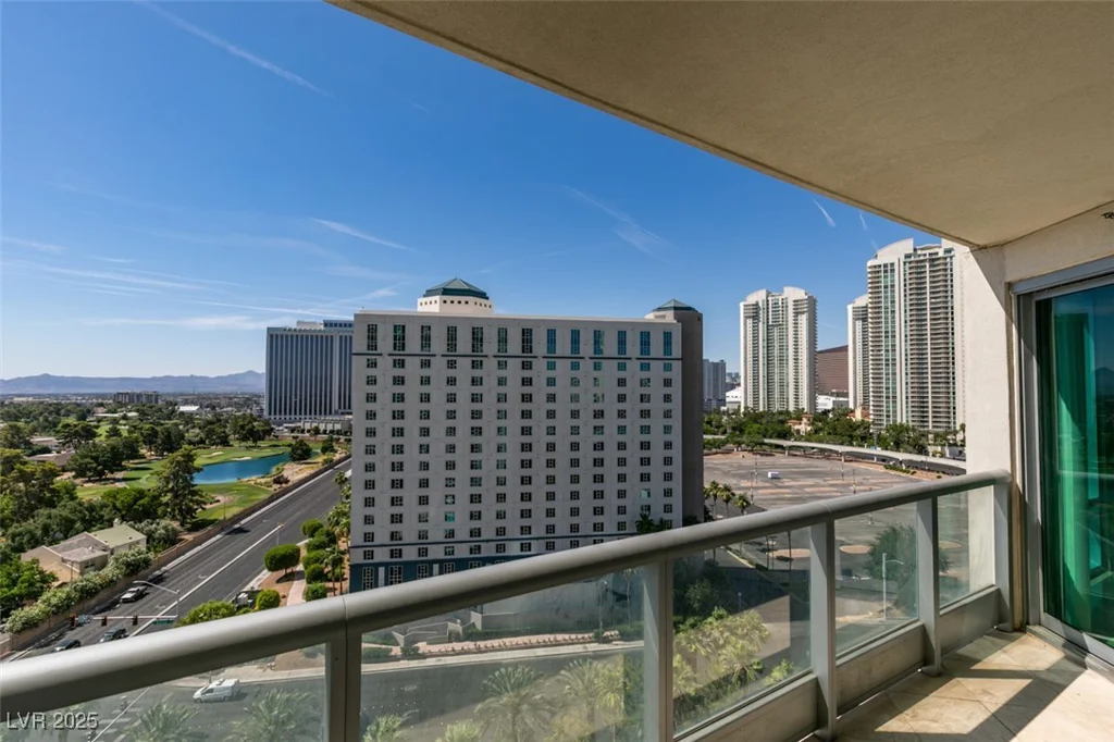 322 Karen, Las Vegas, NV 89109