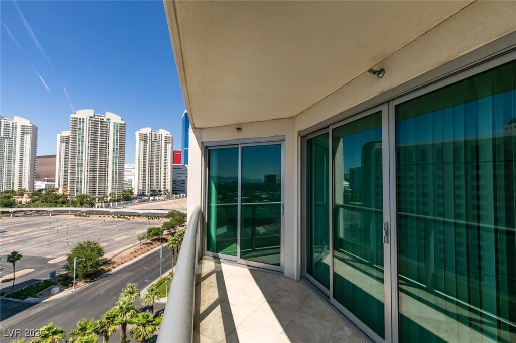 322 Karen, Las Vegas, NV 89109