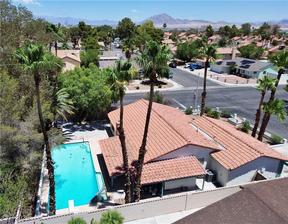 349 Esquina, Henderson, NV 89014