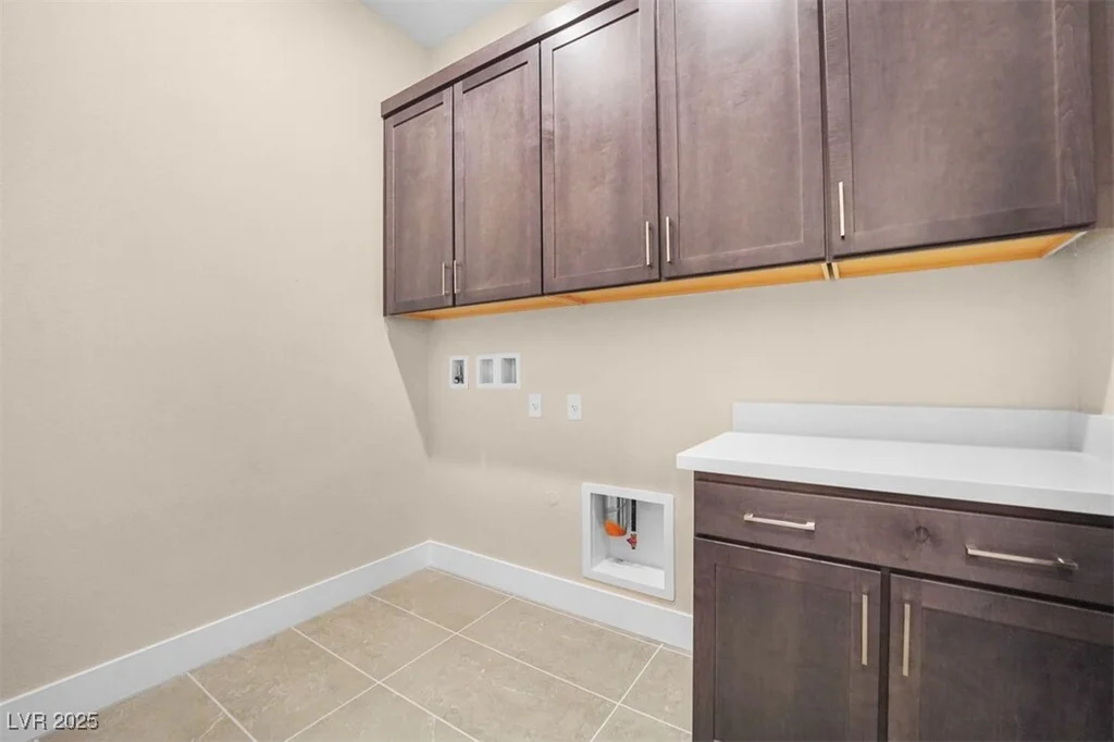 12212 Elderwood, Las Vegas, NV 89138