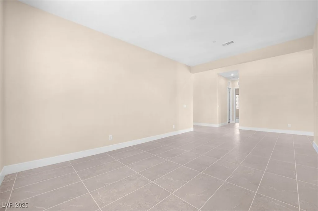 12212 Elderwood, Las Vegas, NV 89138