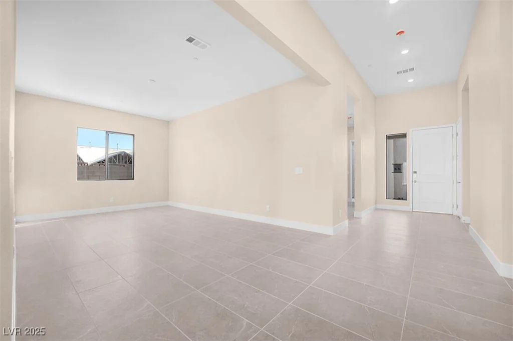 12212 Elderwood, Las Vegas, NV 89138