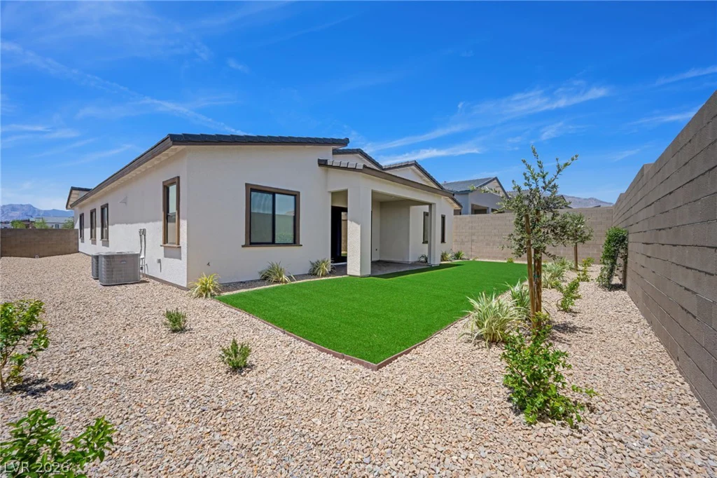 12212 Elderwood, Las Vegas, NV 89138