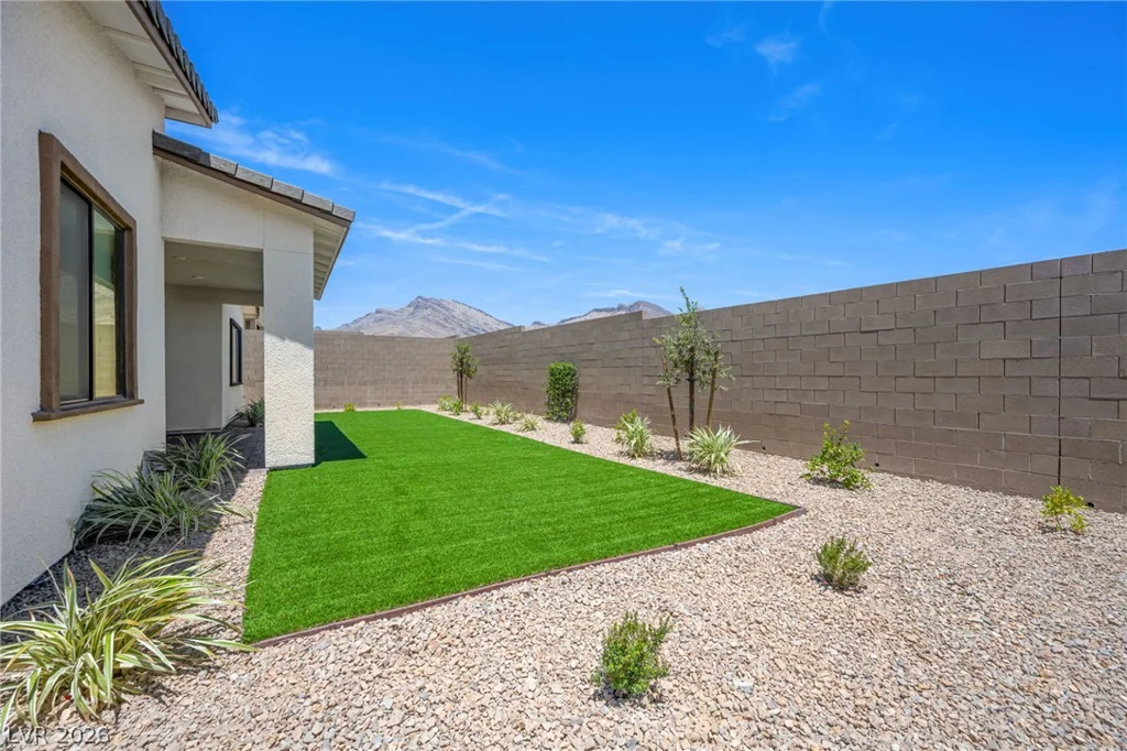 12212 Elderwood, Las Vegas, NV 89138
