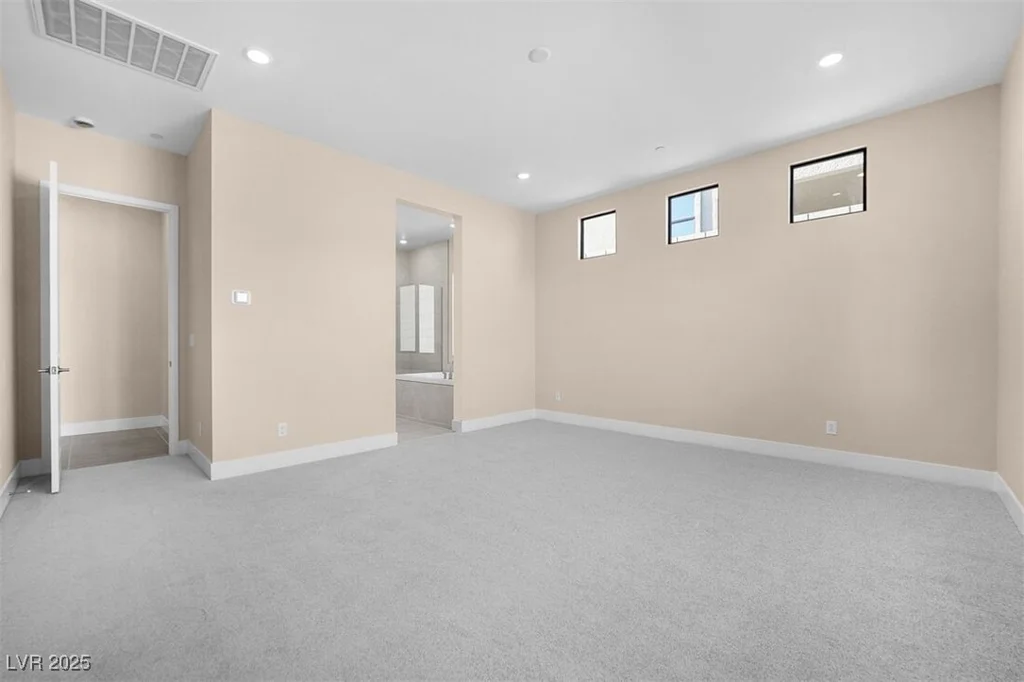 12212 Elderwood, Las Vegas, NV 89138