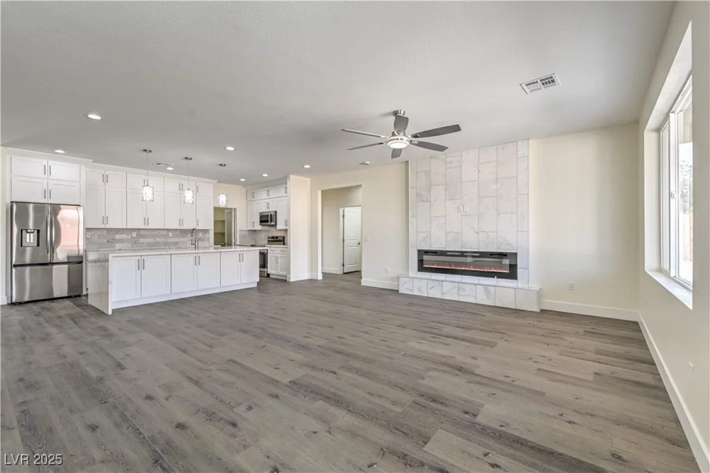 4801 Stoneham, Pahrump, NV 89061