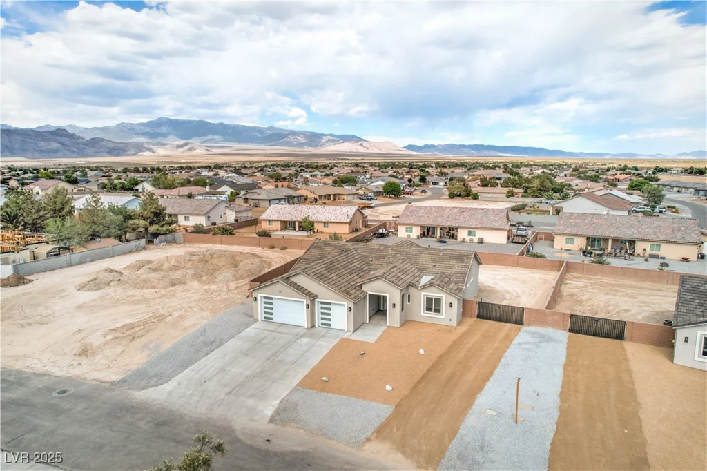 4801 Stoneham, Pahrump, NV 89061