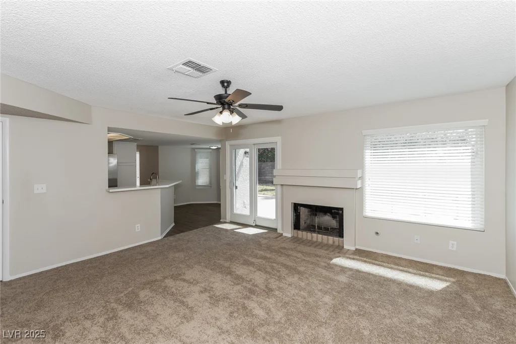 2924 Pleasant Lake, Las Vegas, NV 89117