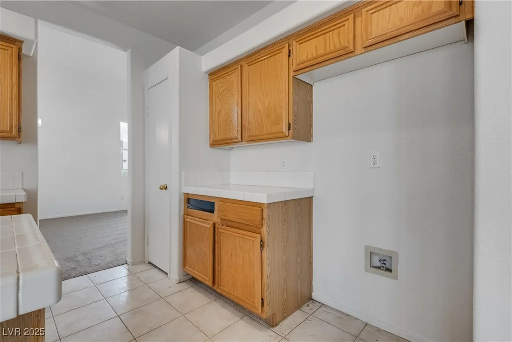 8771 Martinique Bay, Las Vegas, NV 89147