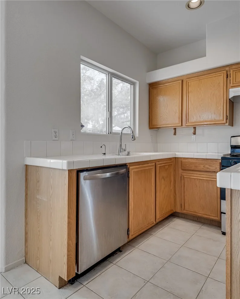 8771 Martinique Bay, Las Vegas, NV 89147