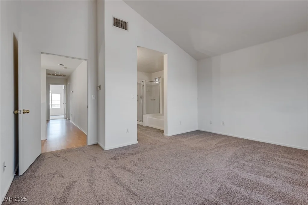 8771 Martinique Bay, Las Vegas, NV 89147