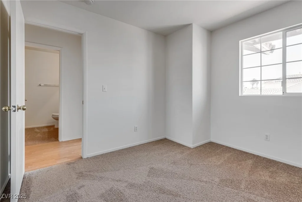 8771 Martinique Bay, Las Vegas, NV 89147