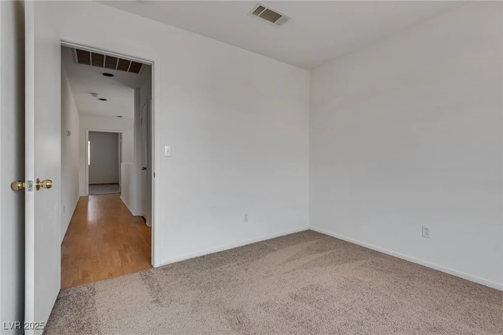 8771 Martinique Bay, Las Vegas, NV 89147