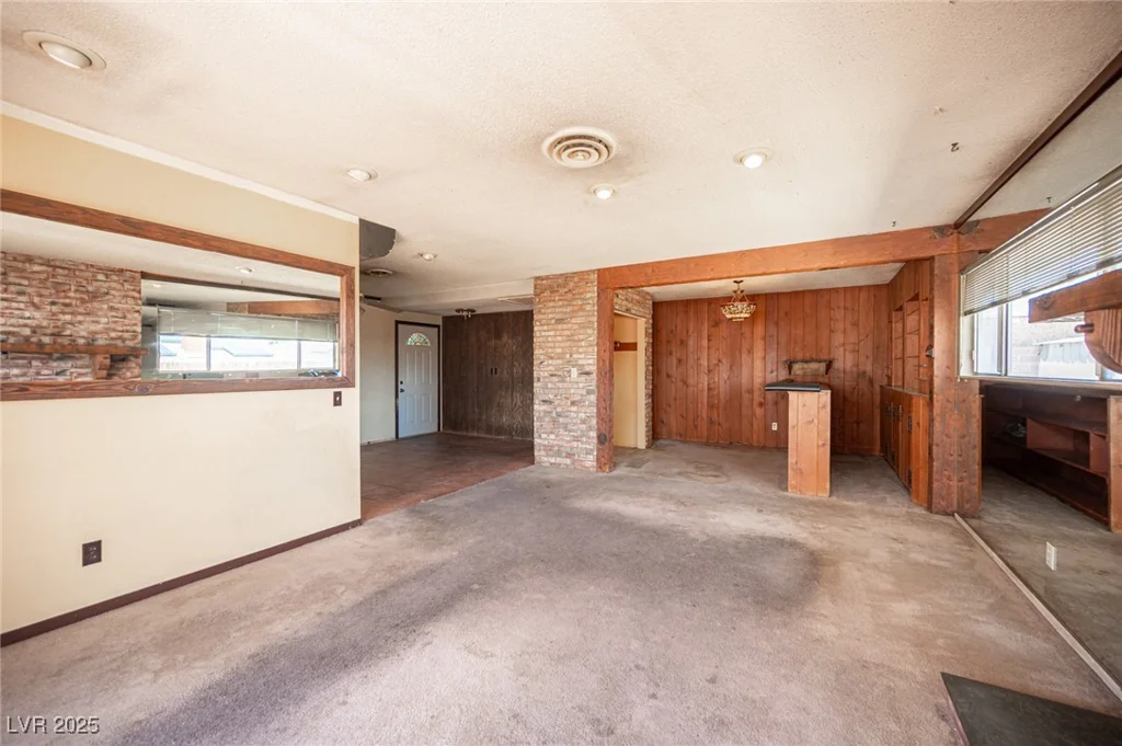 4516 Flamingo, Las Vegas, NV 89121