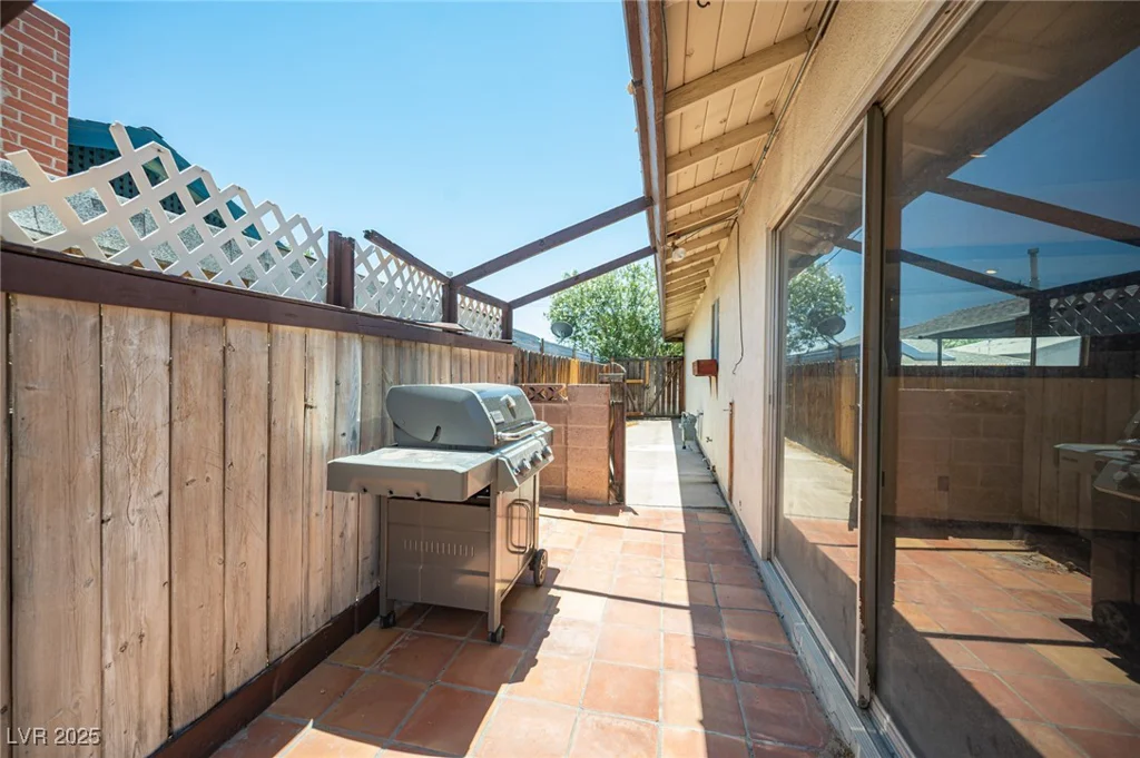 4516 Flamingo, Las Vegas, NV 89121