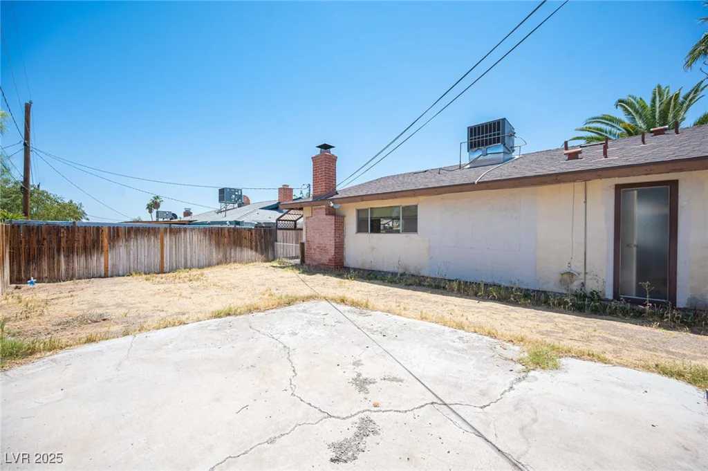 4516 Flamingo, Las Vegas, NV 89121
