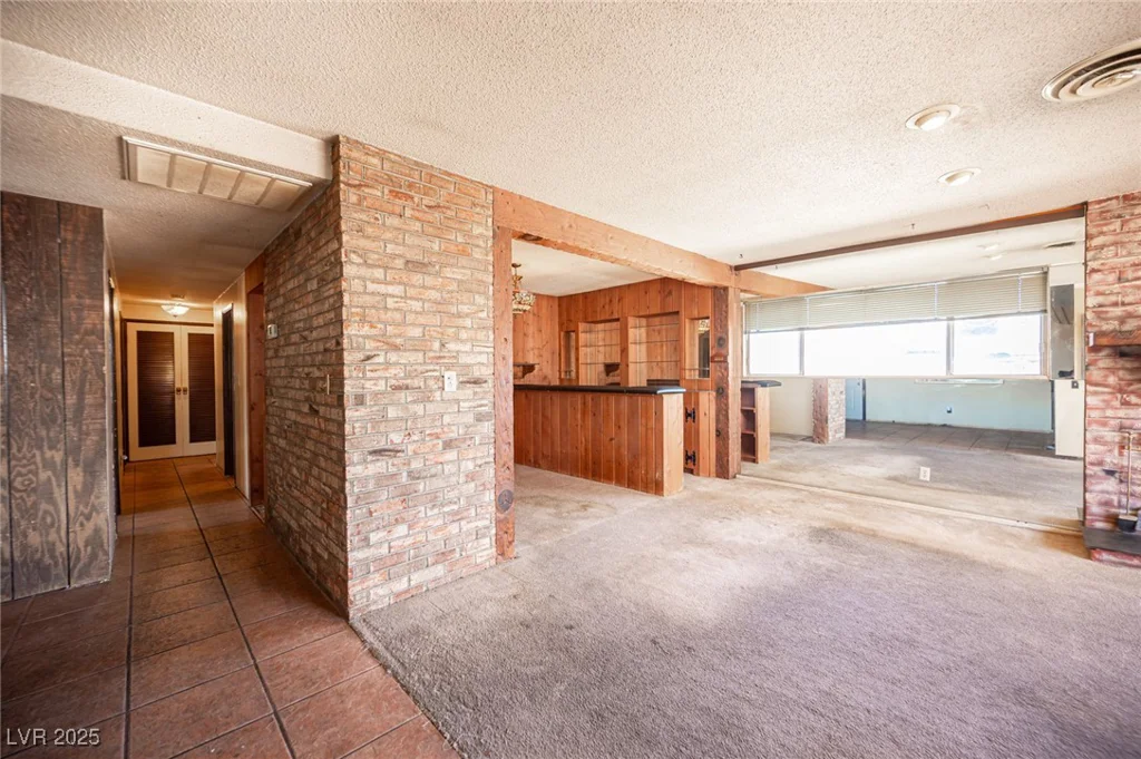 4516 Flamingo, Las Vegas, NV 89121