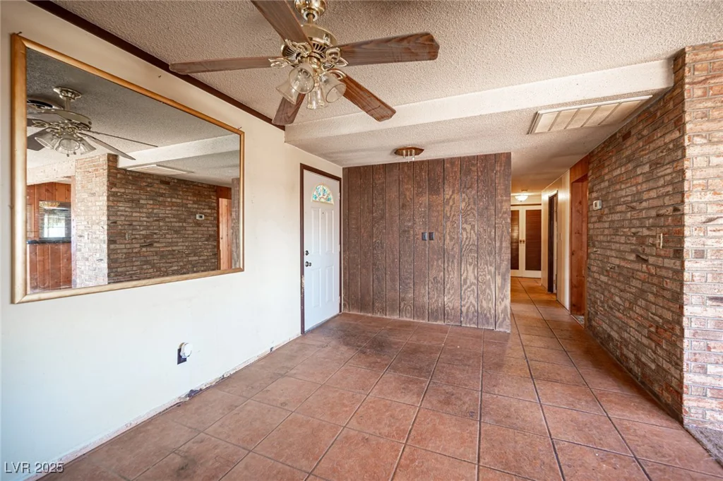 4516 Flamingo, Las Vegas, NV 89121