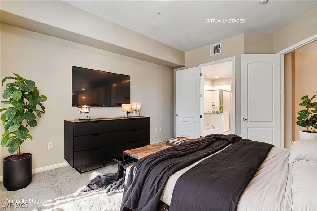 32 Serene, Las Vegas, NV 89123