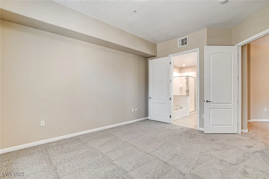 32 Serene, Las Vegas, NV 89123