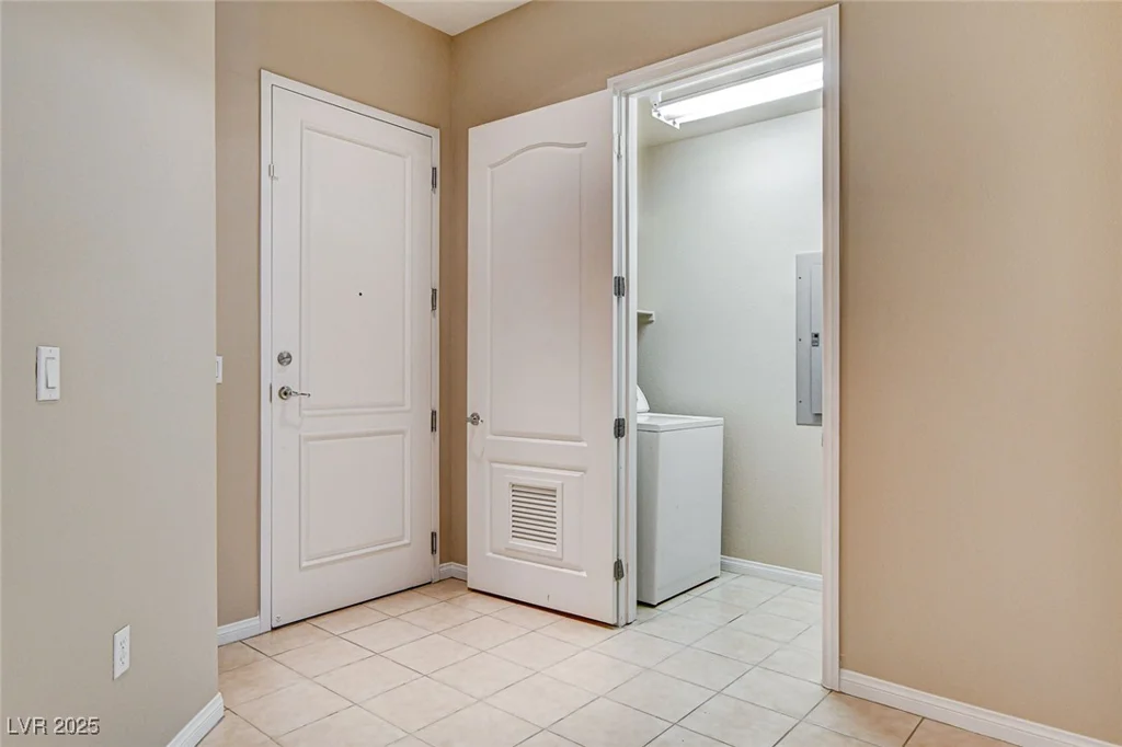 32 Serene, Las Vegas, NV 89123