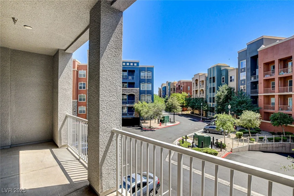 32 Serene, Las Vegas, NV 89123