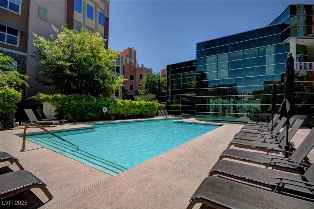 32 Serene, Las Vegas, NV 89123