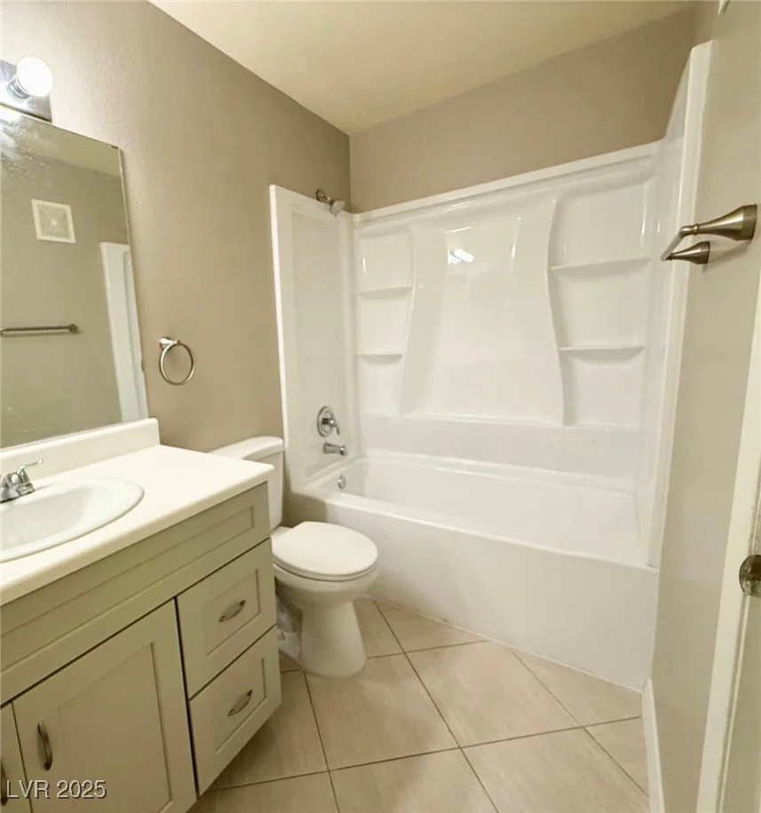 7885 Flamingo, Las Vegas, NV 89147