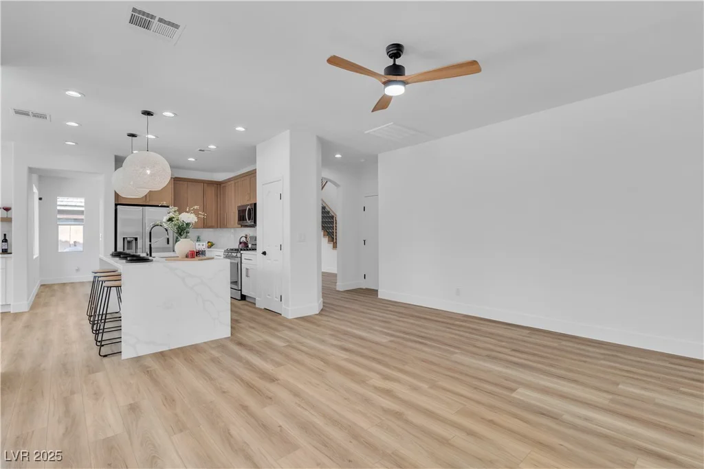 1551 Boundary Peak, Las Vegas, NV 89135