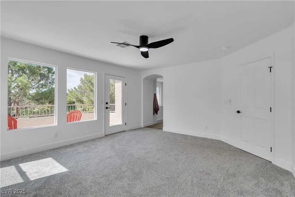 1551 Boundary Peak, Las Vegas, NV 89135