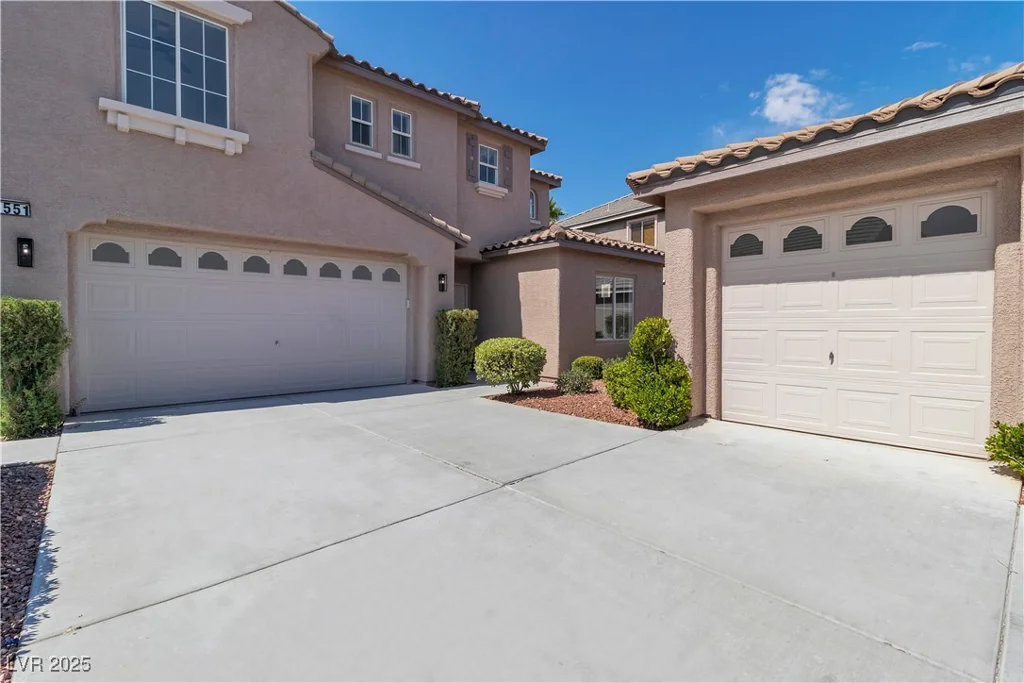 1551 Boundary Peak, Las Vegas, NV 89135