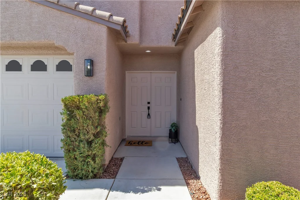 1551 Boundary Peak, Las Vegas, NV 89135