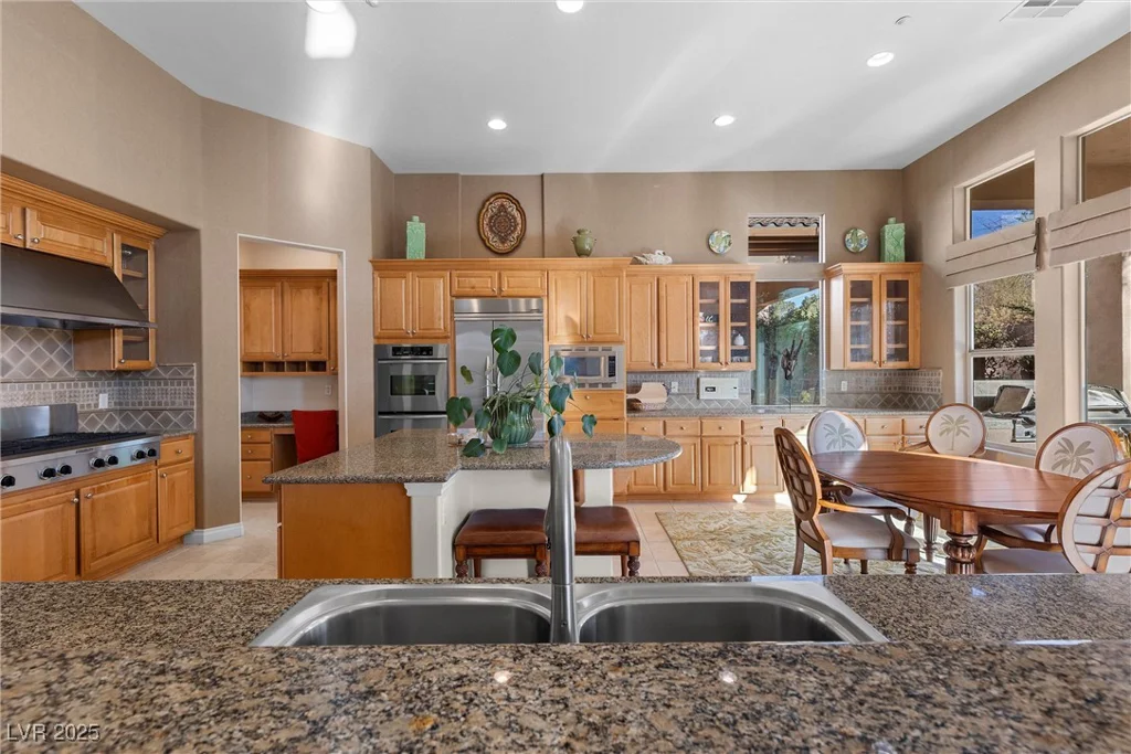51 Avenida Sorrento, Henderson, NV 89011
