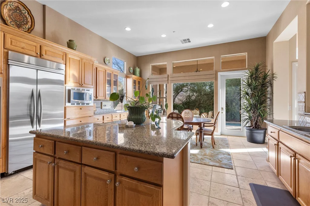51 Avenida Sorrento, Henderson, NV 89011