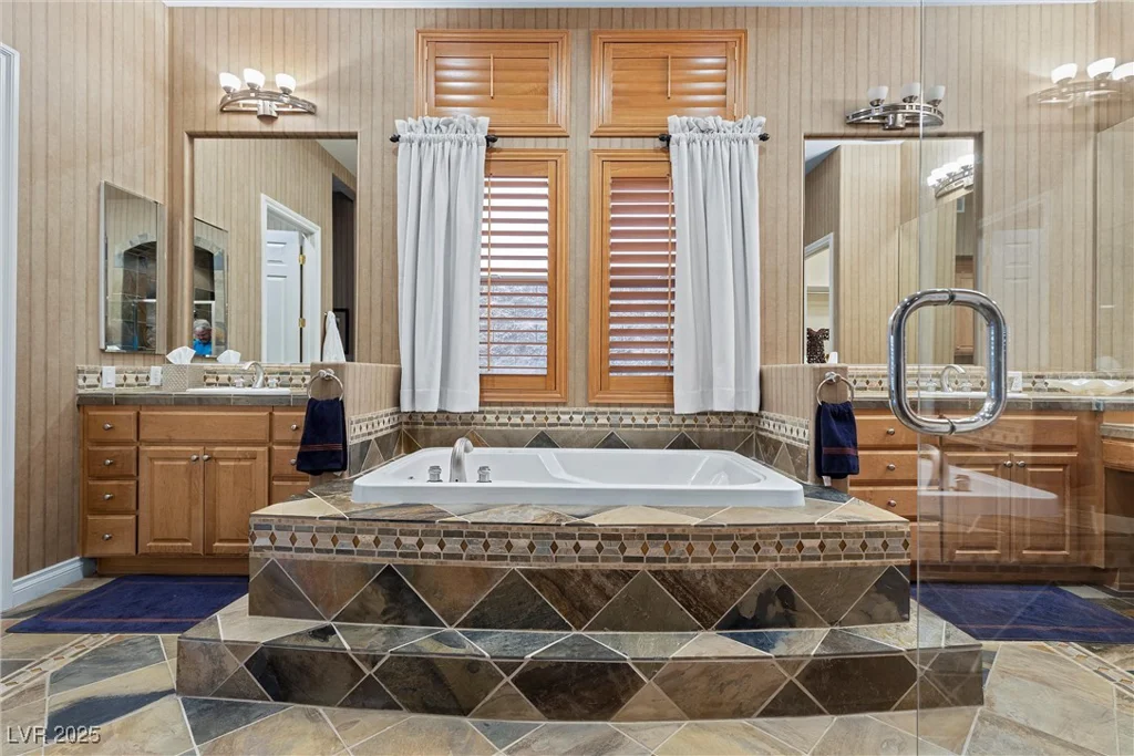 51 Avenida Sorrento, Henderson, NV 89011