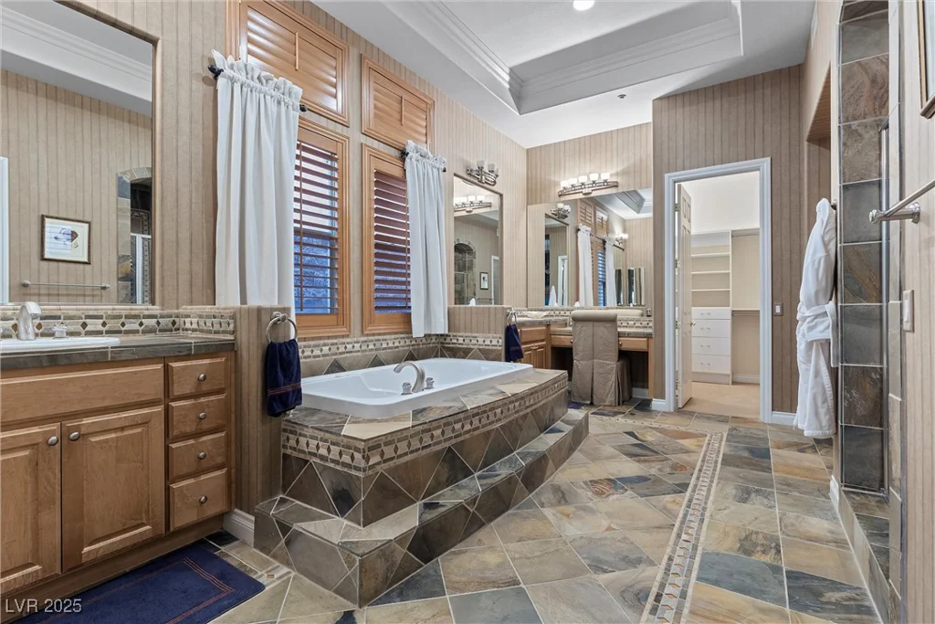 51 Avenida Sorrento, Henderson, NV 89011