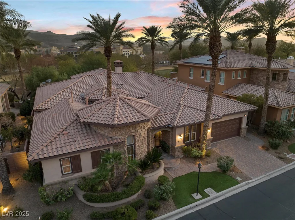 51 Avenida Sorrento, Henderson, NV 89011