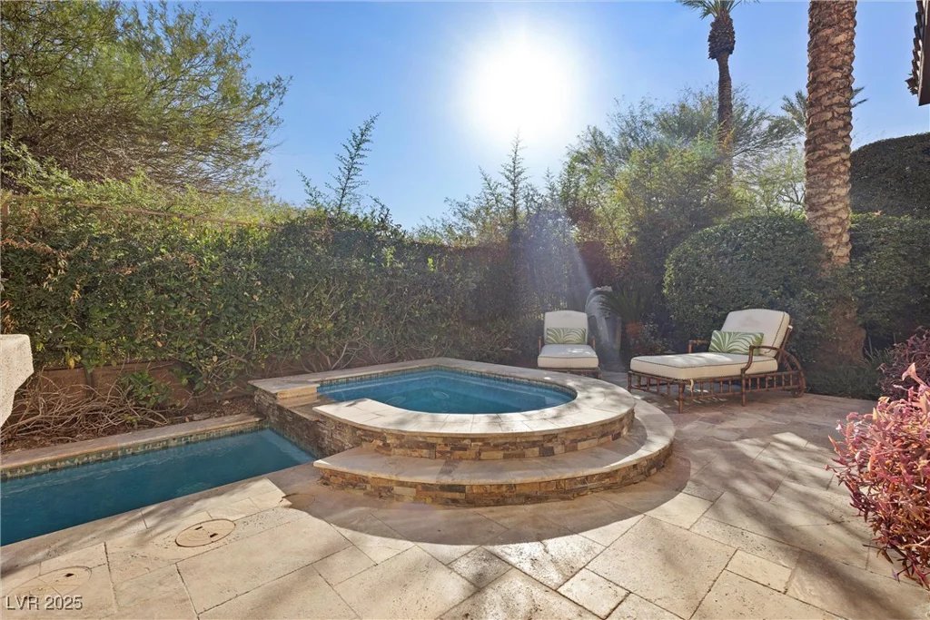 51 Avenida Sorrento, Henderson, NV 89011