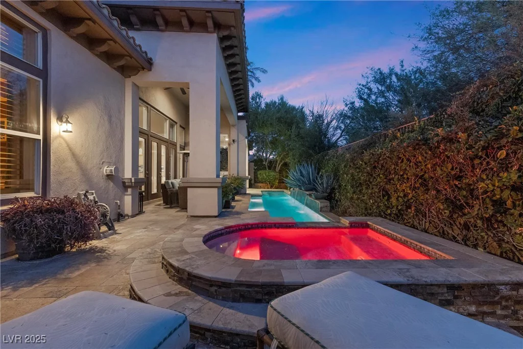 51 Avenida Sorrento, Henderson, NV 89011