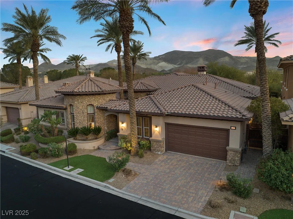 51 Avenida Sorrento, Henderson, NV 89011