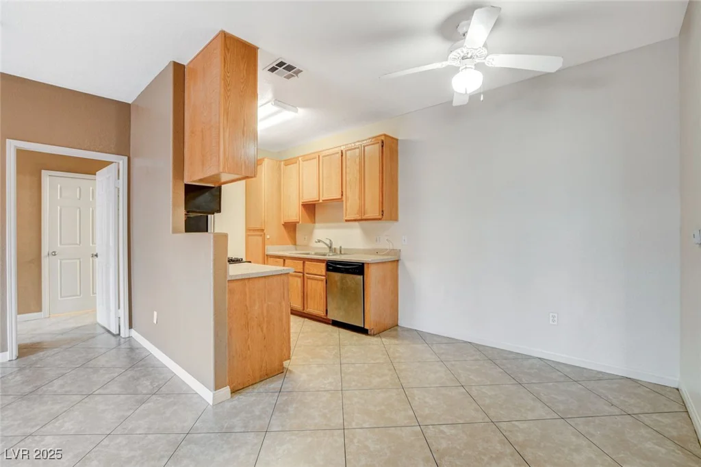 4730 Craig, Las Vegas, NV 89115