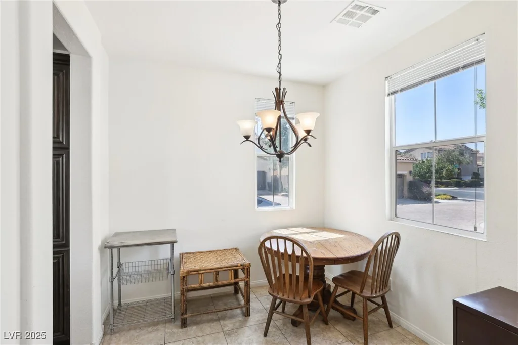 8341 Lower Trailhead, Las Vegas, NV 89113