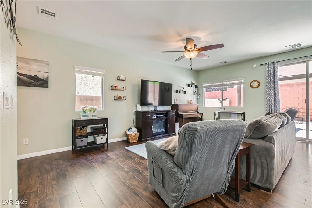 8295 Nebula Cloud, Las Vegas, NV 89131