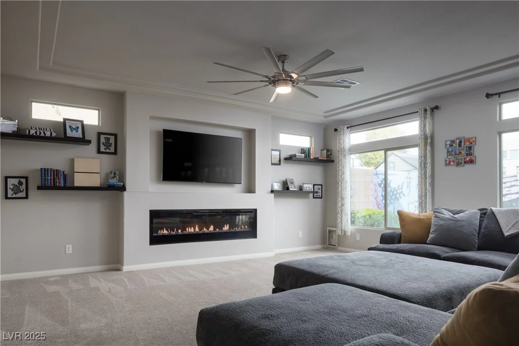 5976 Rockway Glen, Las Vegas, NV 89141