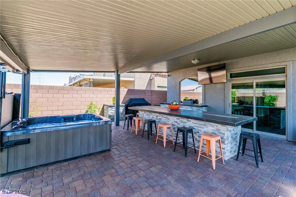 5976 Rockway Glen, Las Vegas, NV 89141